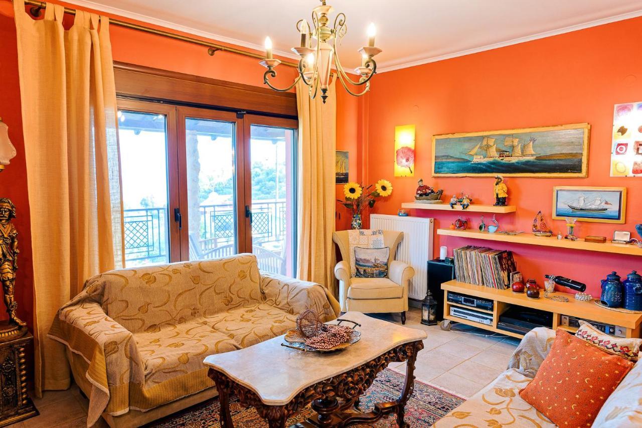 Villa Mariellie Néa Péramos المظهر الخارجي الصورة