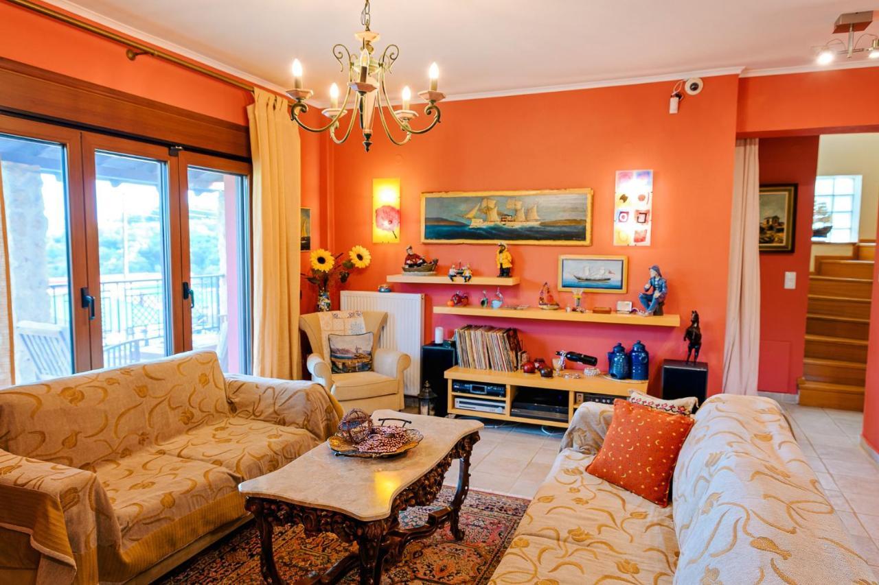 Villa Mariellie Néa Péramos المظهر الخارجي الصورة